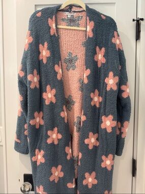 Blakley Cozy Open-Front Floral Cardigan - Blue with Pink Flowers